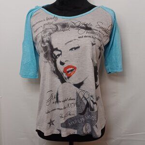 Women's Passion I Marilyn Monroe Tee with Hoodie Size XL
